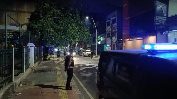 Patroli Dan Strong Point Polsek Sawah Besar Perketat Pengamanan Jelang Subuh