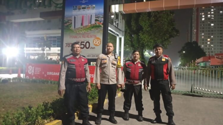 Patroli Cipkon Polsek Cempaka Putih Pastikan Keamanan Warga di Jam Rawan