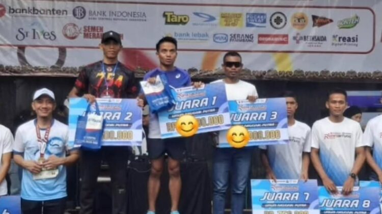 Pratu Firman Raih Juara 1 ACER RUN 7K 2026, Harumkan Nama Yonif 754/Eme Neme Kangasi