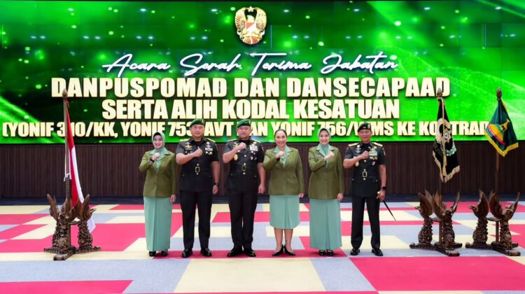 Kasad Pimpin Alih Kodal Tiga Yonif ke Kostrad, Perkuat Kesiapan Operasional Satuan