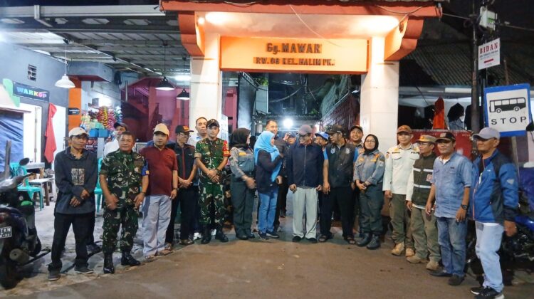 Koramil 05/Kramat Jati-Makasar Gelar Patroli/Siskamling Perkuat Keamanan Wilayah