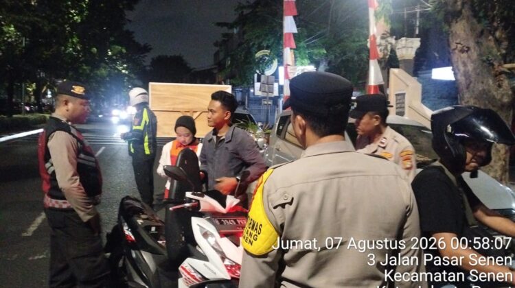 Polsek Senen Gelar Razia Cipta Kondisi Dini Hari, Satu Motor Tanpa Surat Diamankan