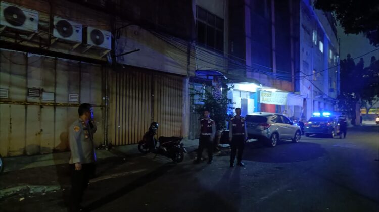 Penjagaan Dan Patroli Blue Light Polsek Sawah Besar Sisir Kawasan Hiburan Malam, Cegah Tawuran dan Balap Liar