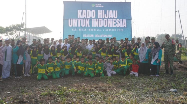 Sukseskan Jaga Bumi Jaga Jayakarta, Kodim 0510 Tanam Ratusan Pohon di Hari Hutan Nasional
