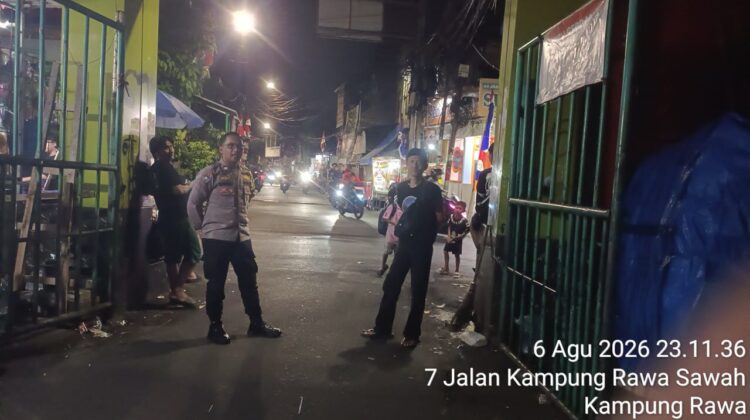 Gandeng Pokdarkamtibmas, Polsek Johar Baru Intensifkan Patroli Malam Cegah Gangguan Kamtibmas
