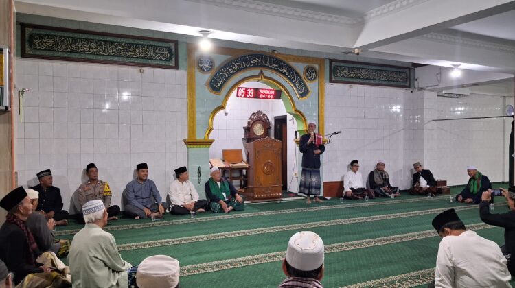 Safari Subuh Bersama Umaroh dan Tiga Pilar, Polsek Johar Baru Perkuat Sinergi Jaga Kamtibmas