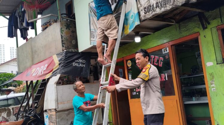 Perkuat Kamtibmas, Polsek Metro Tanah Abang Pasang Cctv Di Dua Titik Rw 003 Kebon Melati
