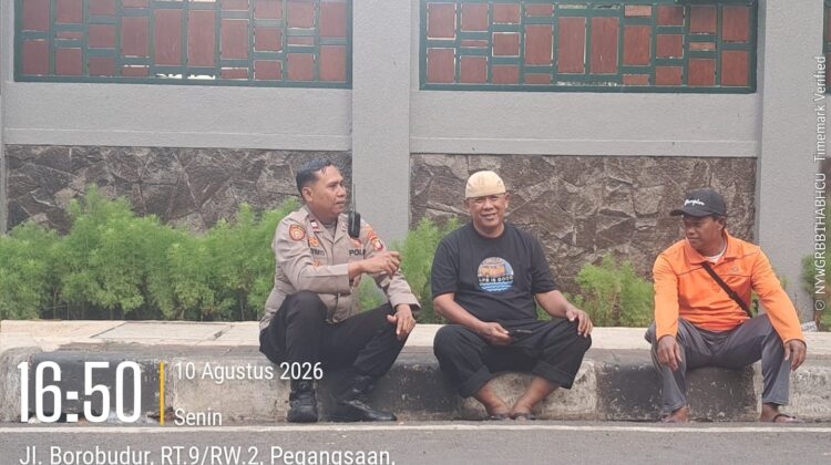 Patroli Wilayah Kawasan Pegangsaan, Polisi Perkuat Pengawasan Cegah Tawuran di Jalan Bonang