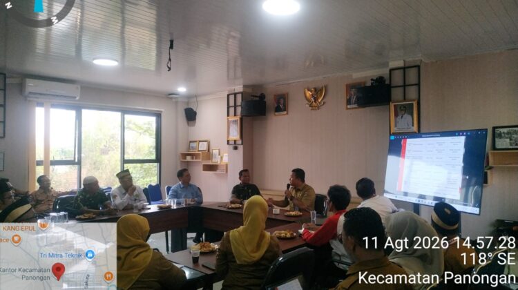 RAPAT KOORDINASI PERSIAPAN HUT KE-81 KEMERDEKAAN RI, KORAMIL 14/PANONGAN BERSAMA UNSUR FORKOPIMCAM DAN PANITIA MATANGKAN RANGKAIAN KEGIATAN