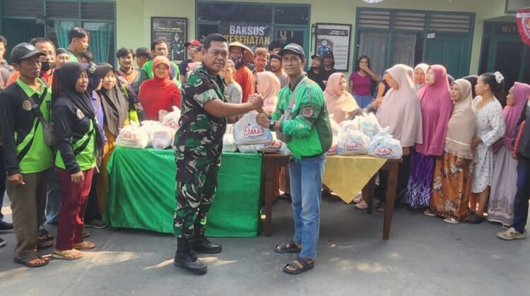 Perkuat Kemanunggalan TNI dengan Rakyat, Koramil04/Cikupa Gelar Baksos dan Komsos Jaga Jakarta “On The Spot”