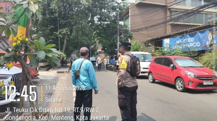 Cegah Pecah Kaca dan Pencurian, Bhabinkamtibmas Gondangdia Perkuat Pengawasan Parkir