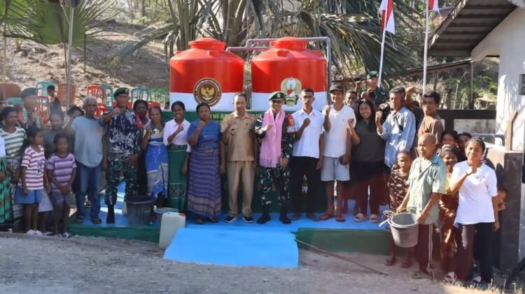 Yonarmed 12 Kostrad Revitalisasi Sumur Bor, Bantu Penuhi Kebutuhan Air Warga Perbatasan