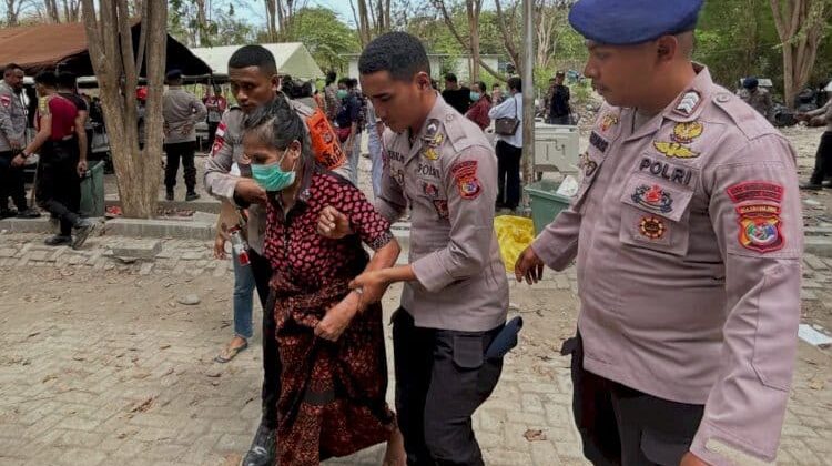 Hadapi Gempa Flores, Polda NTT dan Polres Jajaran Kerahkan 845 Personel ke Wilayah Terdampak