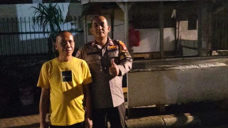 Jaga Jakarta, Bhabinkamtibmas Perkuat Satkamling dan Patroli Jelang Pagi di Menteng