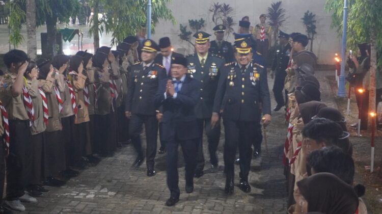 Kasdim 0510/Tigaraksa Ikuti Apel dan Kehormatan Renungan Suci HUT Ke-81 Proklamasi Kemerdekaan RI Tingkat Kabupaten Tangerang