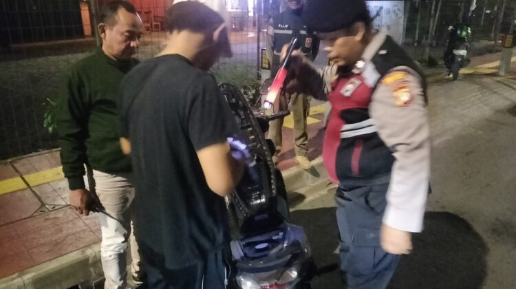 Kedisiplinan Polri Dalam Operasi Cipta Kondisi Stasioner” Polsek Sawah Besar Jaga Kamtibmas Warga