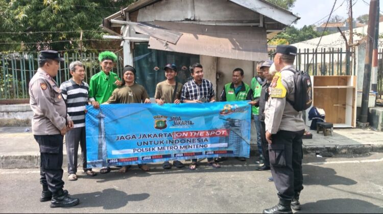 Jaga Jakarta On The Spot, Polsek Metro Menteng Perkuat Sinergi Bersama Pedagang dan Ojol