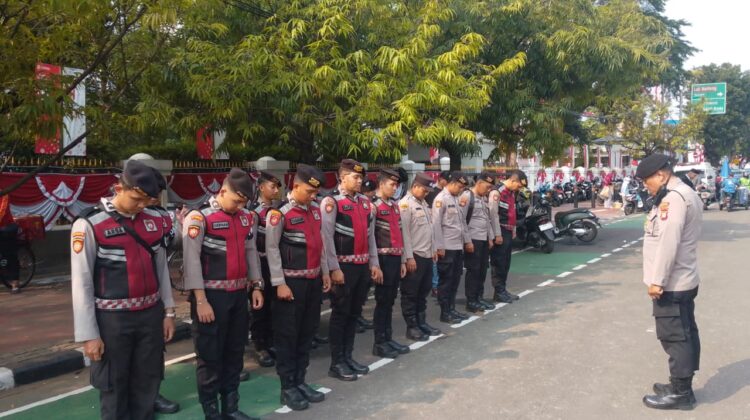 Kanit Samapta Polsek Sawah Besar Pimpin Apel” Polri Layani Aktivitas Warga di Kawasan Monas Utara