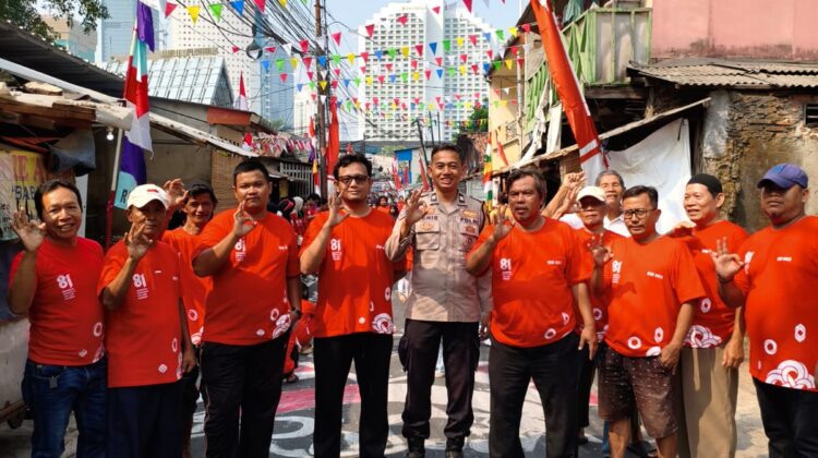 Polsek Metro Tanah Abang Pantau Aneka Lomba HUT RI ke-81 di RW 003 Kebon Melati