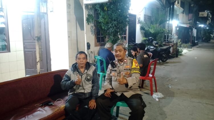 Bhabinkamtibmas Ajak Warga Bersama Jaga Kampung dan Jaga Warga