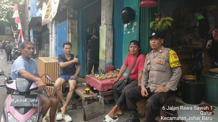 Sambang Sore dan Cooling System, Polisi Perkuat Komunikasi Warga Galur Jaga Kamtibmas