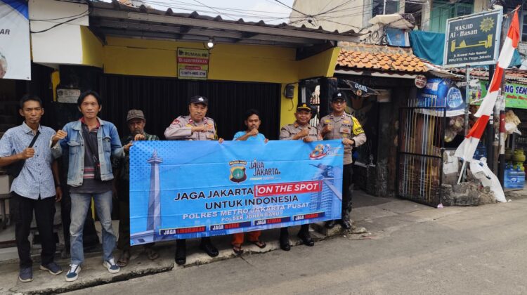 Jaga Jakarta On The Spot, Polisi dan Warga Bersinergi Jaga Keamanan Lingkungan Tanah Tinggi