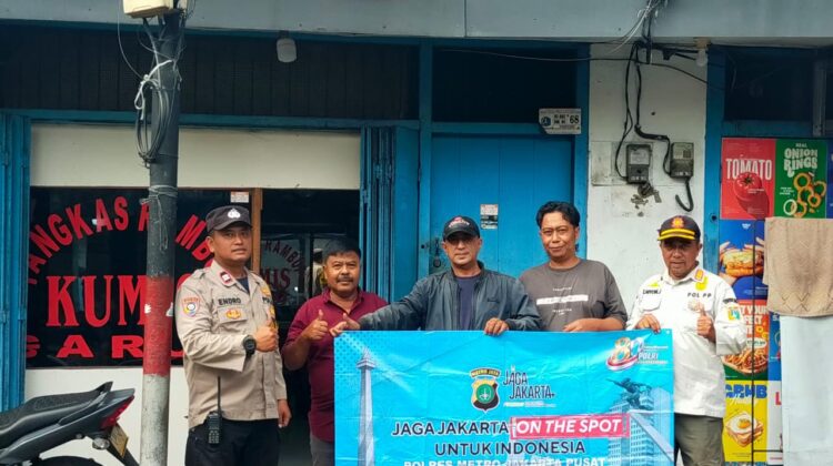 Jaga Jakarta On The Spot, Polsek Senen Bersama Warga di Kramat