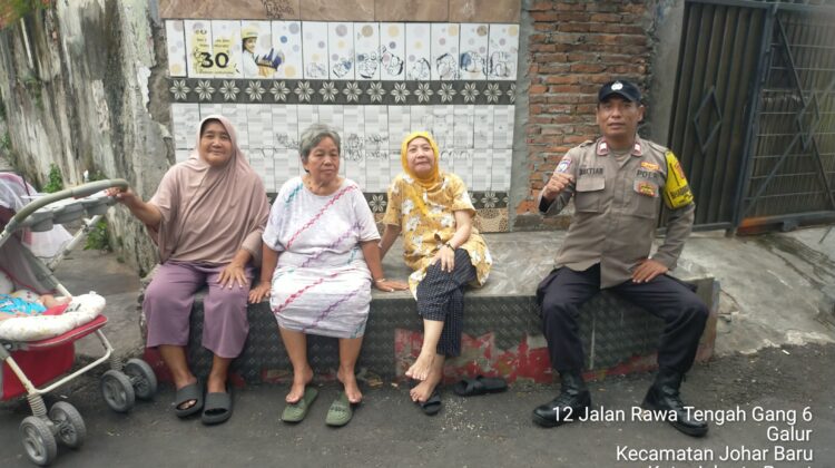 Polisi Sambangi Warga RW 07 Galur, Ajak Bersama Jaga Kamtibmas