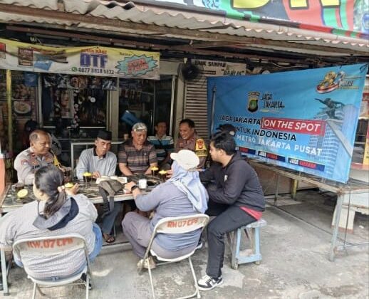 Jaga Jakarta On The Spot: Polisi Ajak Warga Cempaka Putih Aktif Cegah Gangguan Kamtibmas