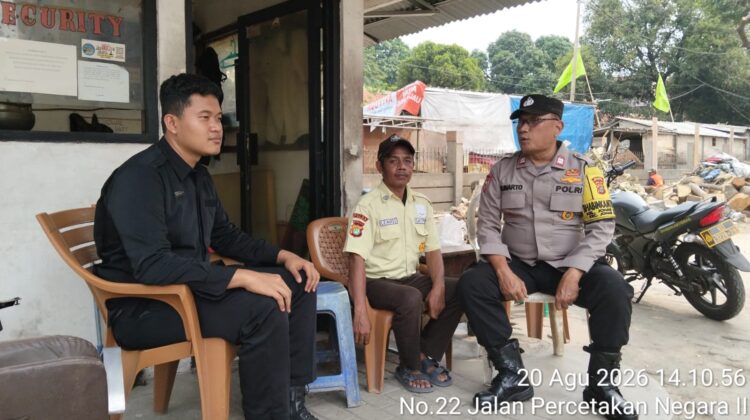 Polisi Sambangi Pos Security Gedung UKM, Perkuat Kewaspadaan Cegah Gangguan Kamtibmas