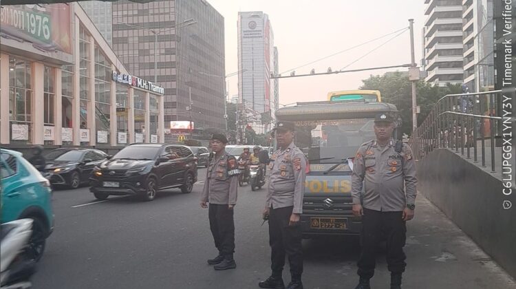 Patroli Himbauan Polsek Metro Menteng Perkuat Kewaspadaan Masyarakat di Area Publik