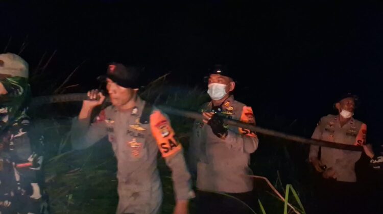 Kapolda Lampung: Karhutla di TN Way Kambas Berhasil Dipadamkan, Personel Gabungan Lakukan Pembasahan
