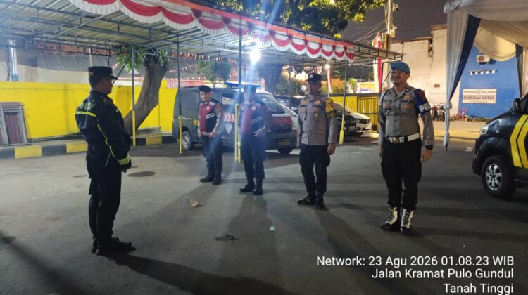 Kanit Binmas Pimpin Apel, Polsek Johar Baru Gelar Operasi Cipta Kondisi Cegah Kejahatan Jalanan