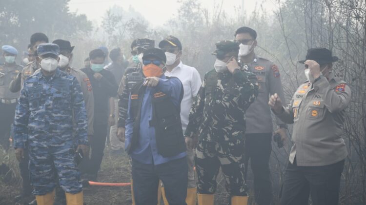 Lanal Banjarmasin Bersama Forkopimda Kalsel Bersinergi Tinjau Posko Karhutla