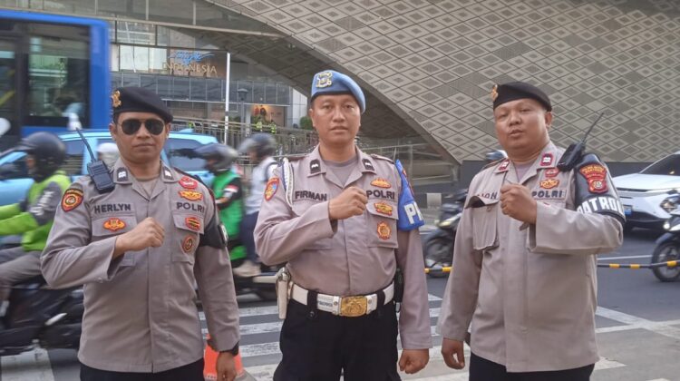 Patroli Kamtibmas, Polsek Metro Menteng Imbau Warga Waspada Saat Beraktivitas