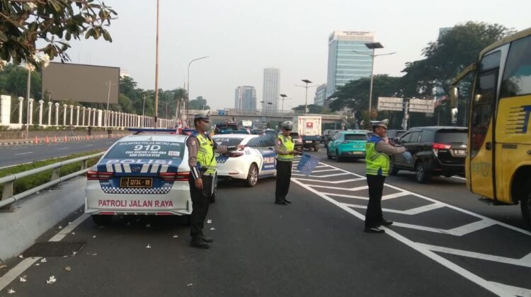 Polri Yakinkan Berikan Pelayanan ke Masyarakat Umum lewat Rekayasa Lalin