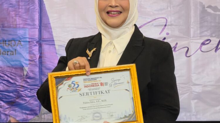 Raih KNPI Award, Fahira Idris: Pemuda Masa Depan dan Kekuatan Bangsa