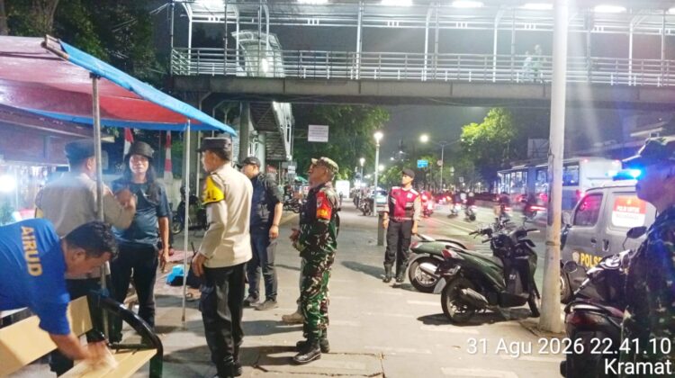 Polsek Senen Gelar Patroli Gabungan Tiga Pilar, Sasar Titik Rawan Kamtibmas