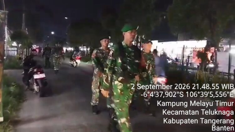 Pastikan Wilayah Aman dan Kondusif, Koramil 01/Teluknaga Gelar Patroli Malam