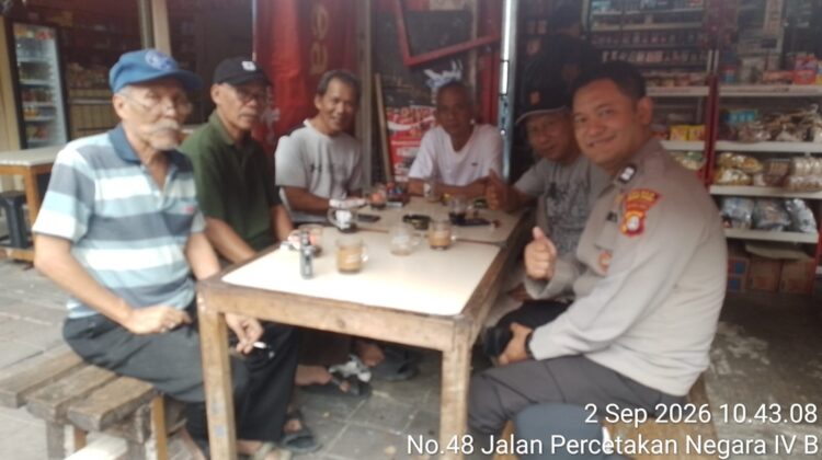 Jaga Kamtibmas di Johar Baru, Polisi Sambangi Warga dan Perkuat Sinergi di RW 09