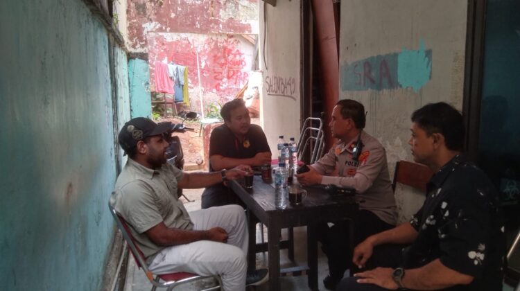 Kapolsek Senen Silaturahmi dengan Pengurus GMKI Jakarta, Bahas Sinergi Jaga Kamtibmas