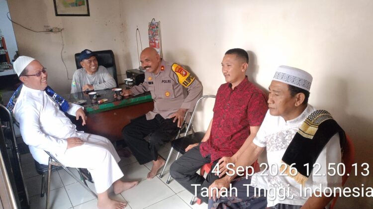 Kapolsek Johar Baru Sambangi Ketua RW 09, Perkuat Sinergi Jaga Kamtibmas Tanah Tinggi