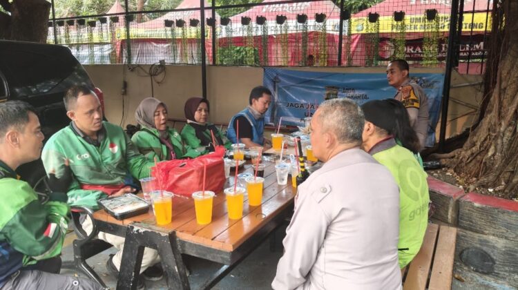Polisi Gandeng Ojol Kamtibmas Jaga Keamanan Lingkungan Menteng