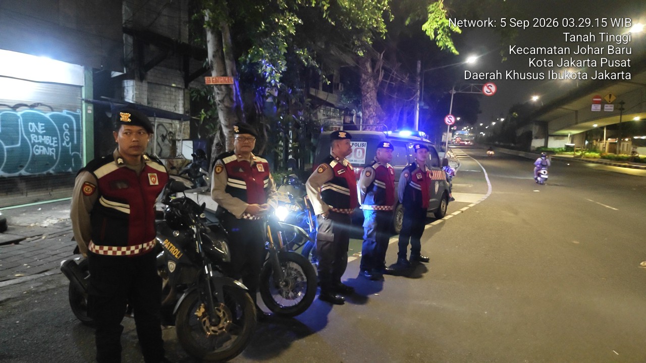 Patroli Strong Point Dini Hari, Samapta Polsek Johar Baru Antisipasi 3C dan Tawuran