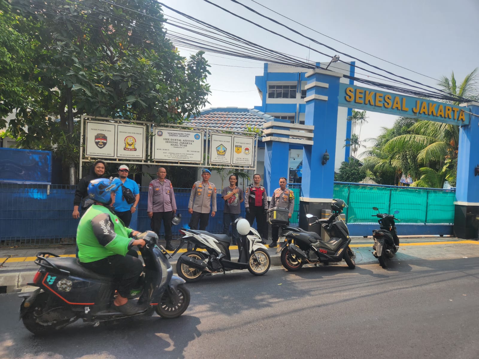Patroli Kewilayahan, Polsek Metro Tanah Abang Tingkatkan Pengawasan Kamtibmas di Bendungan Hilir