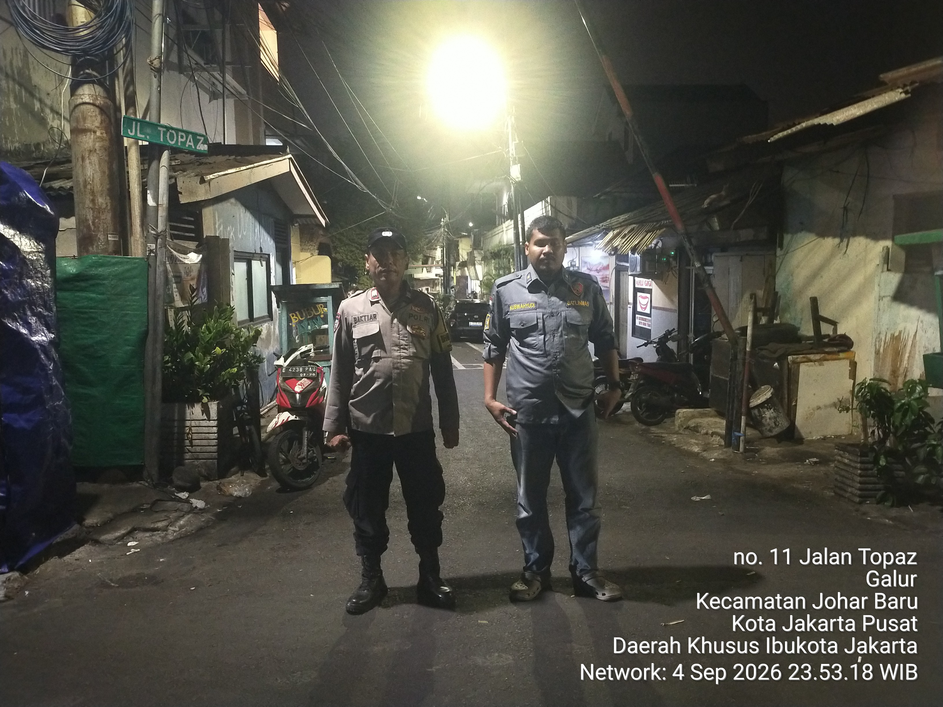 Sambang Pos Kamling, Bhabinkamtibmas Galur Ajak Warga Cegah Curanmor dan Tawuran