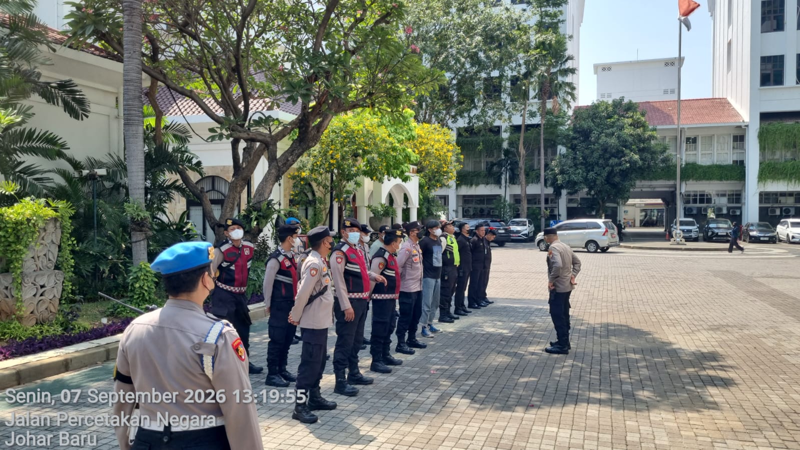 Polisi Pastikan Pengamanan Aksi di Kantor BPOM Berjalan Aman dan Kondusif