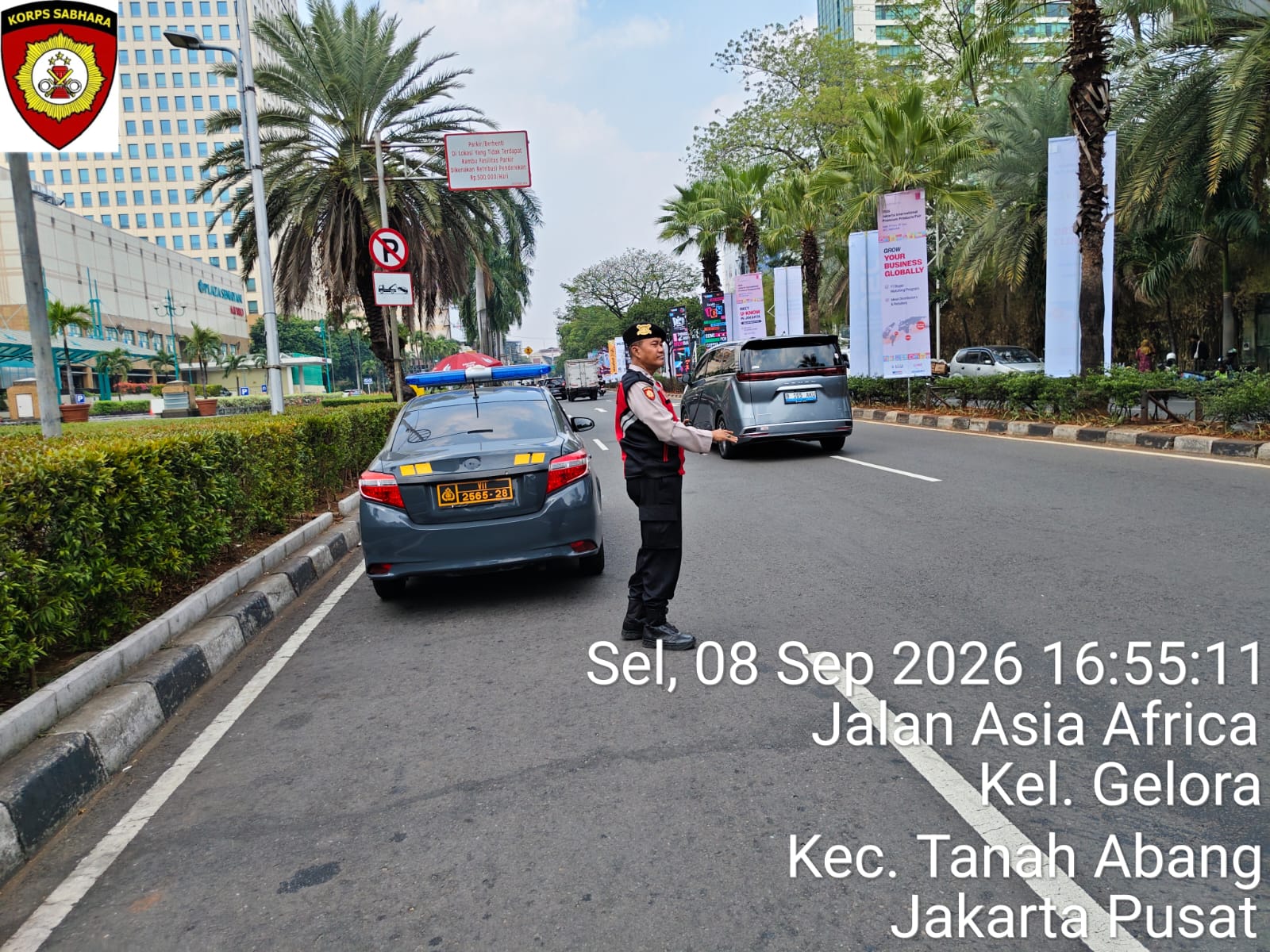 Patko 1053 Gelar Pengaturan Lalu Lintas dan Strong Point di Depan Mall Plaza Senayan, Antisipasi Kejahatan Jalanan
