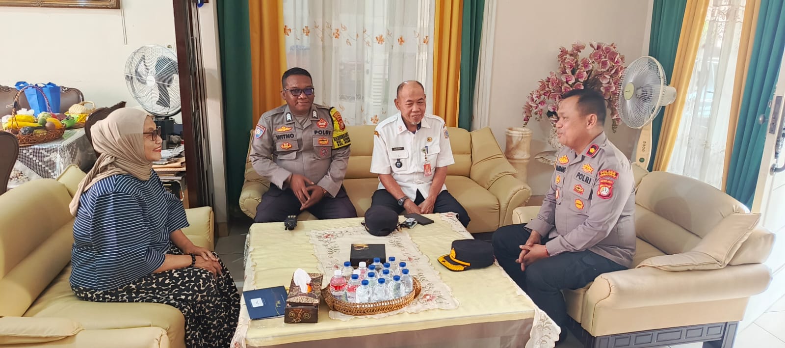 Jalin Silaturahmi dengan Warga, Kapolsek Kemayoran Teguhkan Komitmen Jaga Kampung Bersama