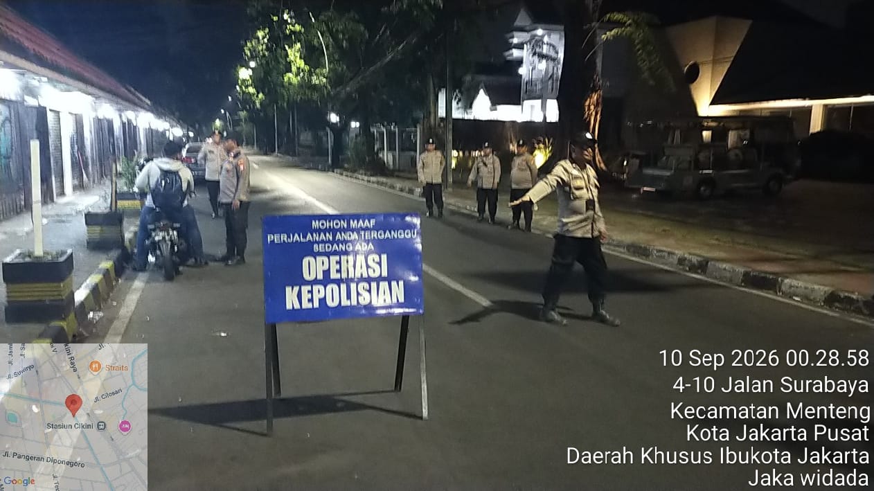 Lewat Tengah Malam, Jalan Surabaya Diperiksa: Satu Motor Ditahan Polisi